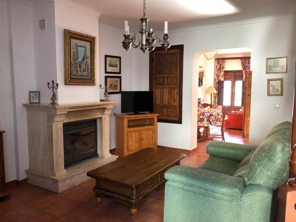 קורטס דה לה פרונטרה Casa De Tita Dolores מראה חיצוני תמונה