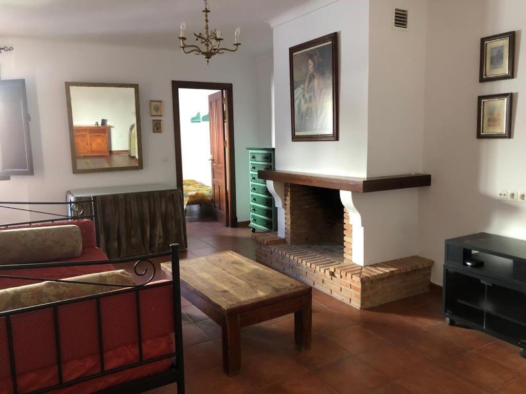 קורטס דה לה פרונטרה Casa De Tita Dolores מראה חיצוני תמונה