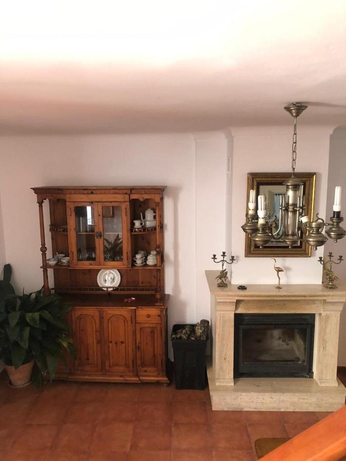 קורטס דה לה פרונטרה Casa De Tita Dolores מראה חיצוני תמונה