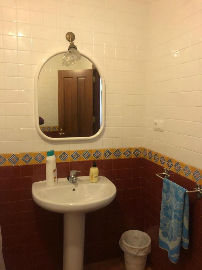 קורטס דה לה פרונטרה Casa De Tita Dolores מראה חיצוני תמונה